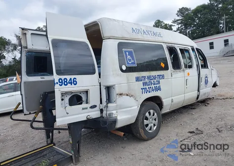 2011 Ford E-150 Commercial z USA, uszkodzony, nr VIN 1FTNE1EW6BDA45742